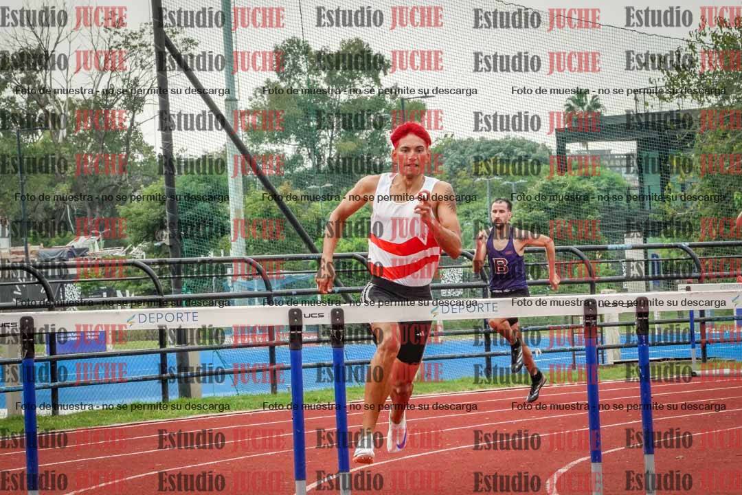 Fotos de los 400 m con vallas de varones