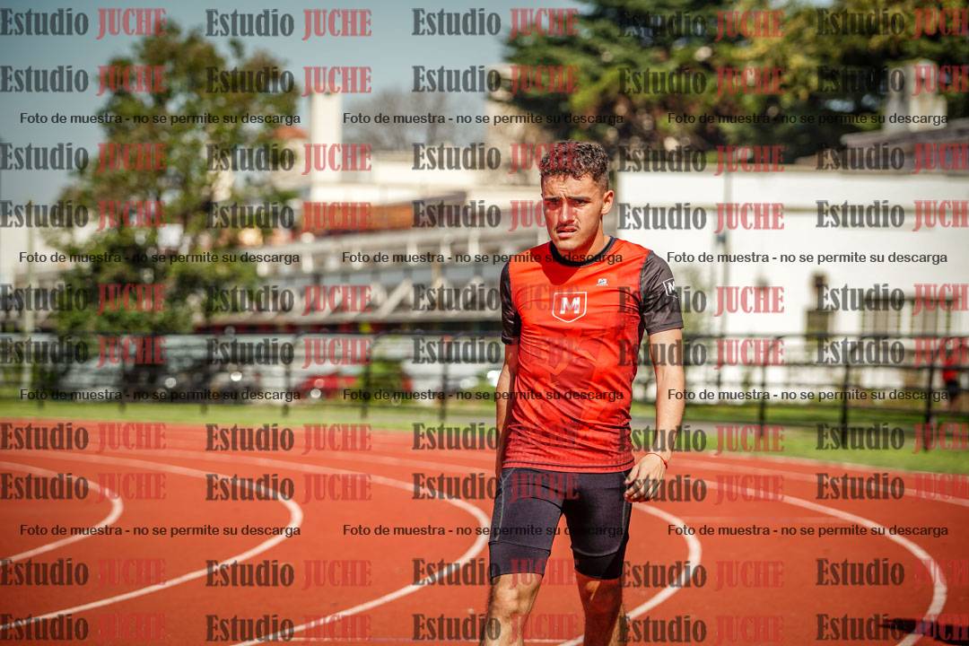 Fotos de los 400 m llanos de varones