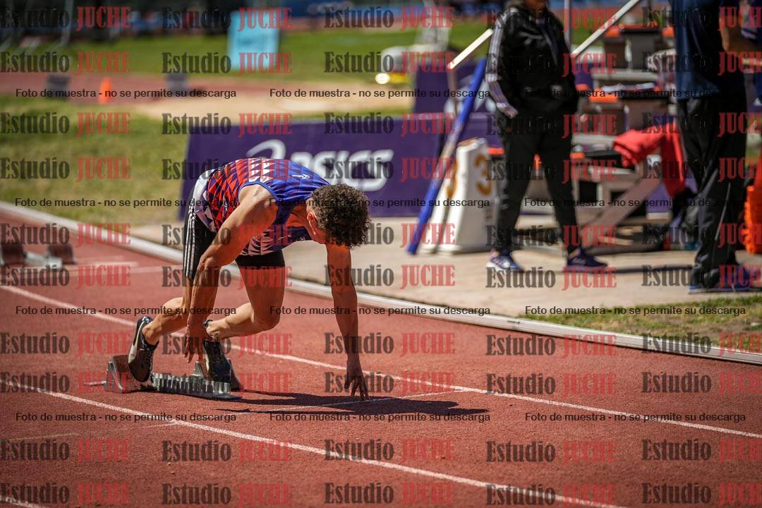 Fotos de los 400 m llanos de varones
