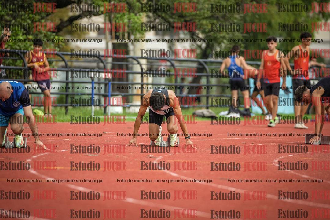 Fotos de los 200 m llanos de varones