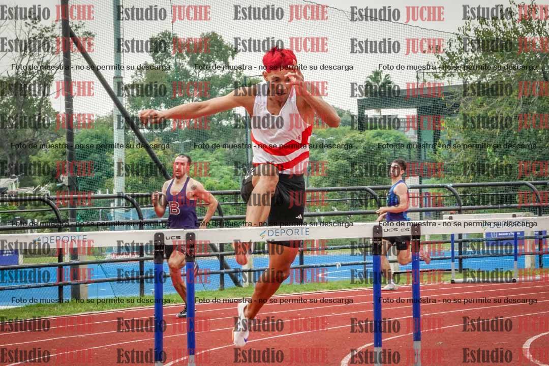 Fotos de los 400 m con vallas de varones