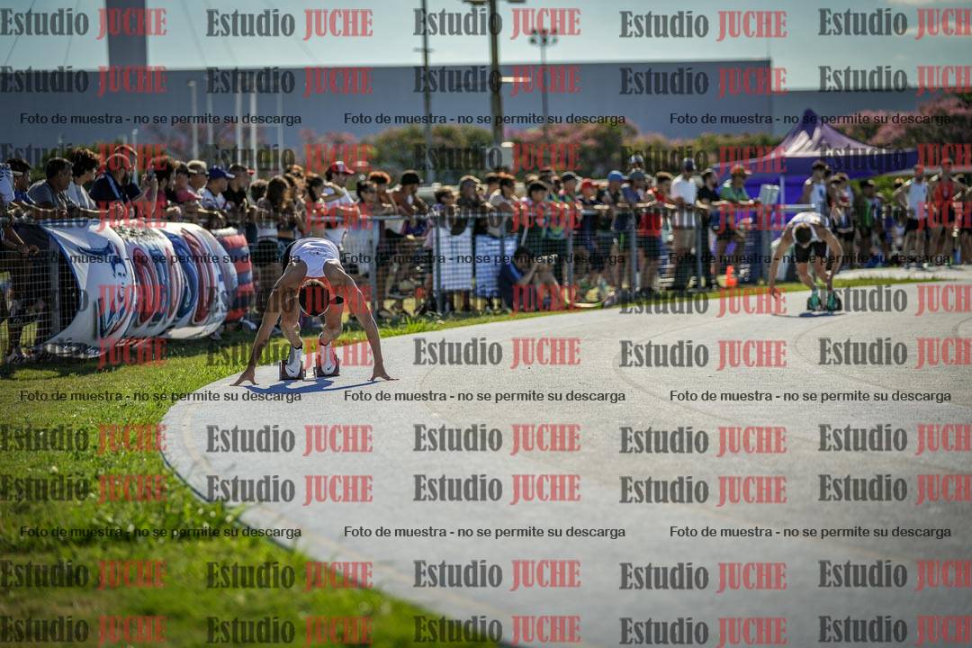 Fotos de los 400 m llanos de varones