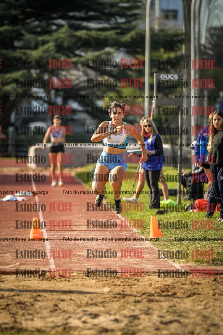 Fotos del salto triple de mujeres