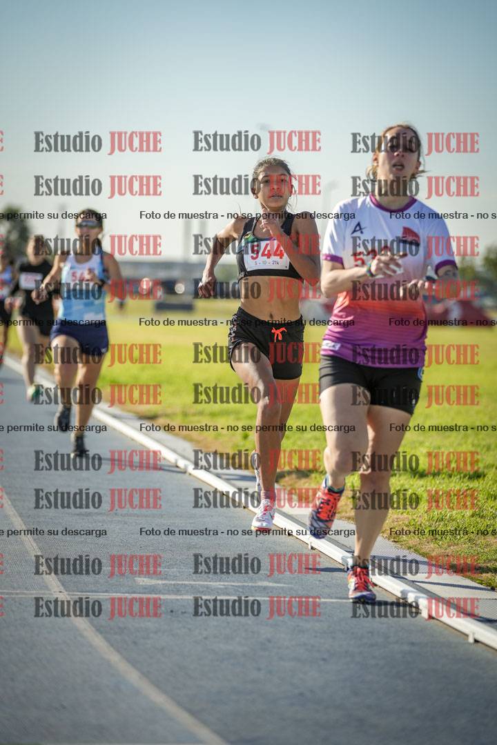 Fotos de los 1500 m llanos de mujeres