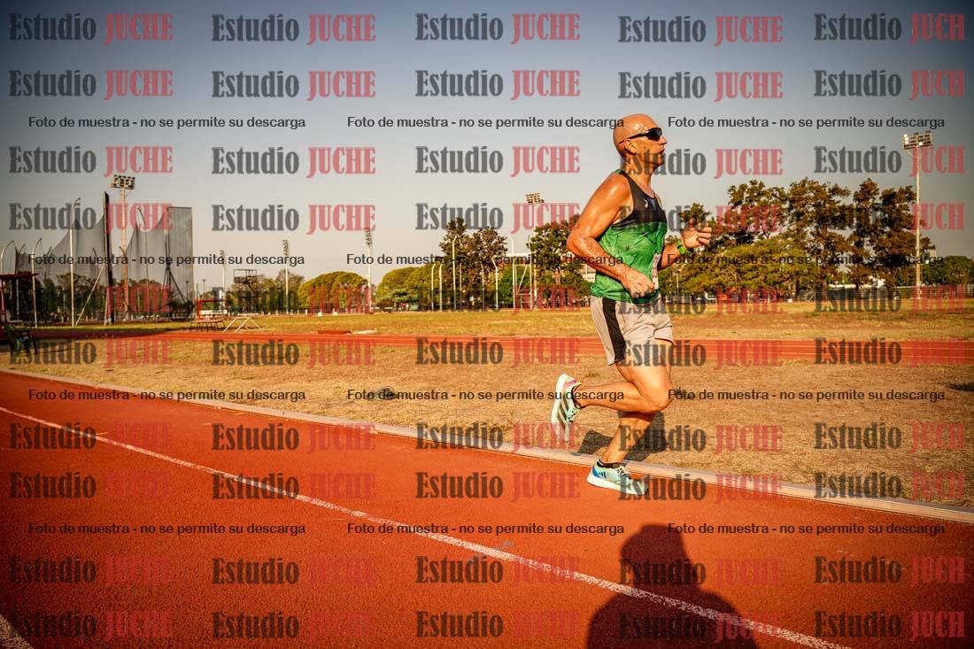 Fotos de los 5000 m llanos de mujeres y varones