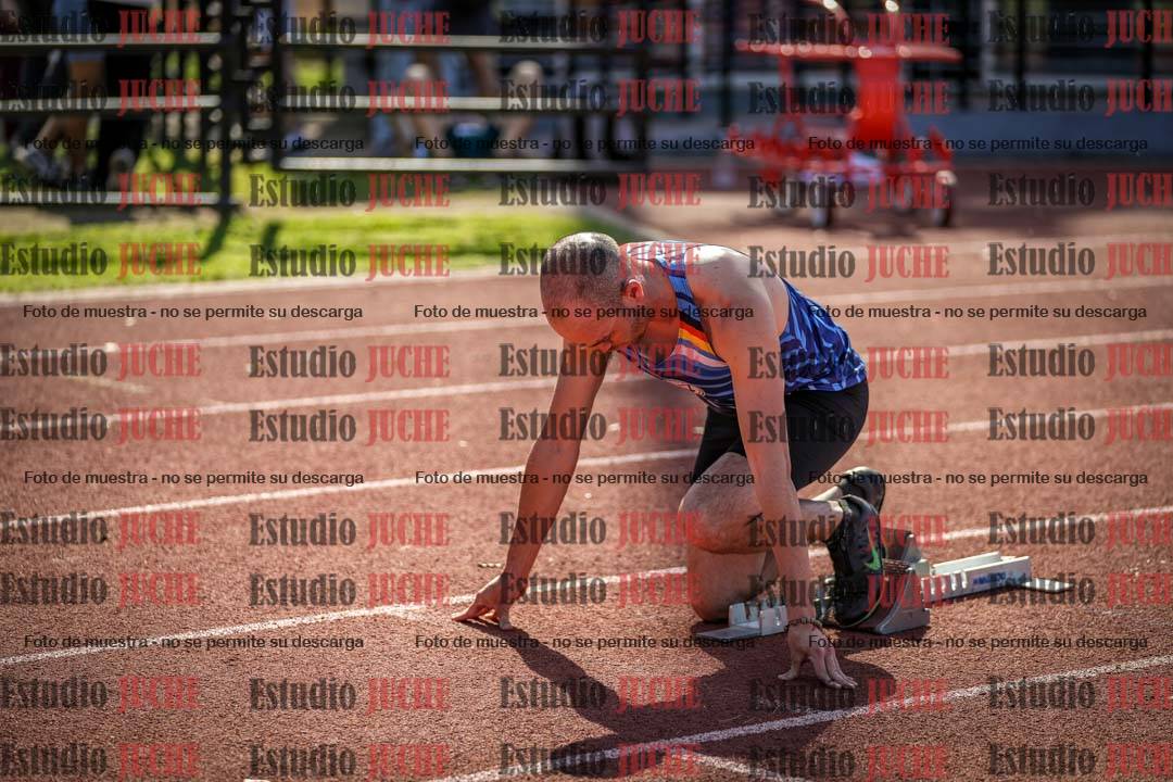 Fotos de los 400 m llanos de varones