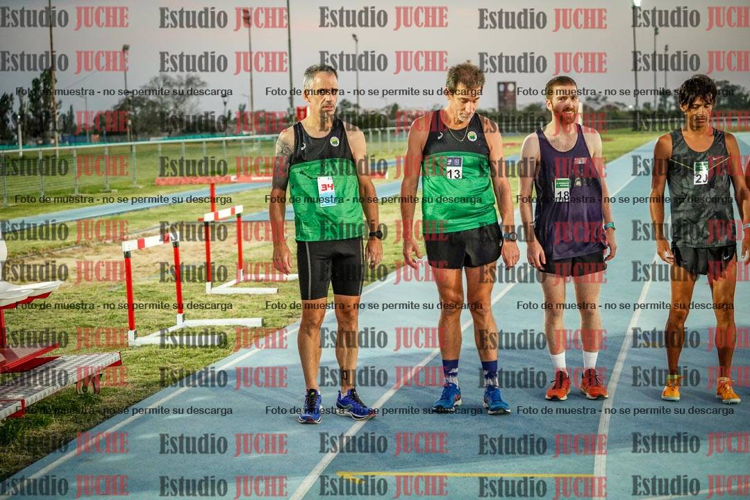 Fotos de los 3000 m llanos de varones