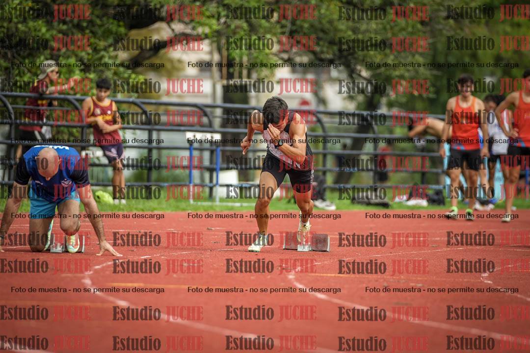 Fotos de los 200 m llanos de varones