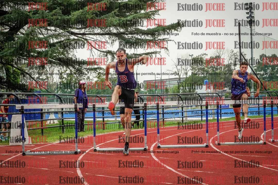 Fotos de los 400 m con vallas de varones
