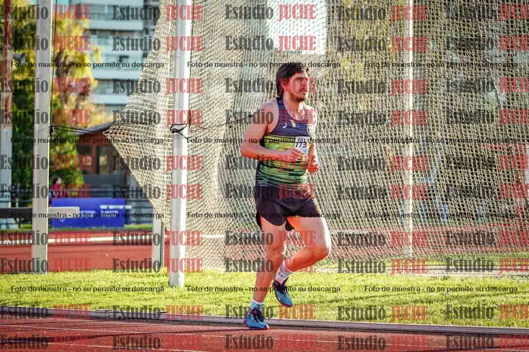 Fotos de los 3000 m llanos de varones
