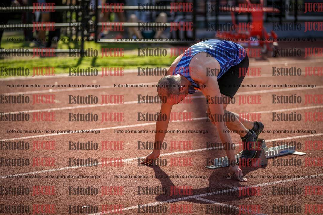 Fotos de los 400 m llanos de varones