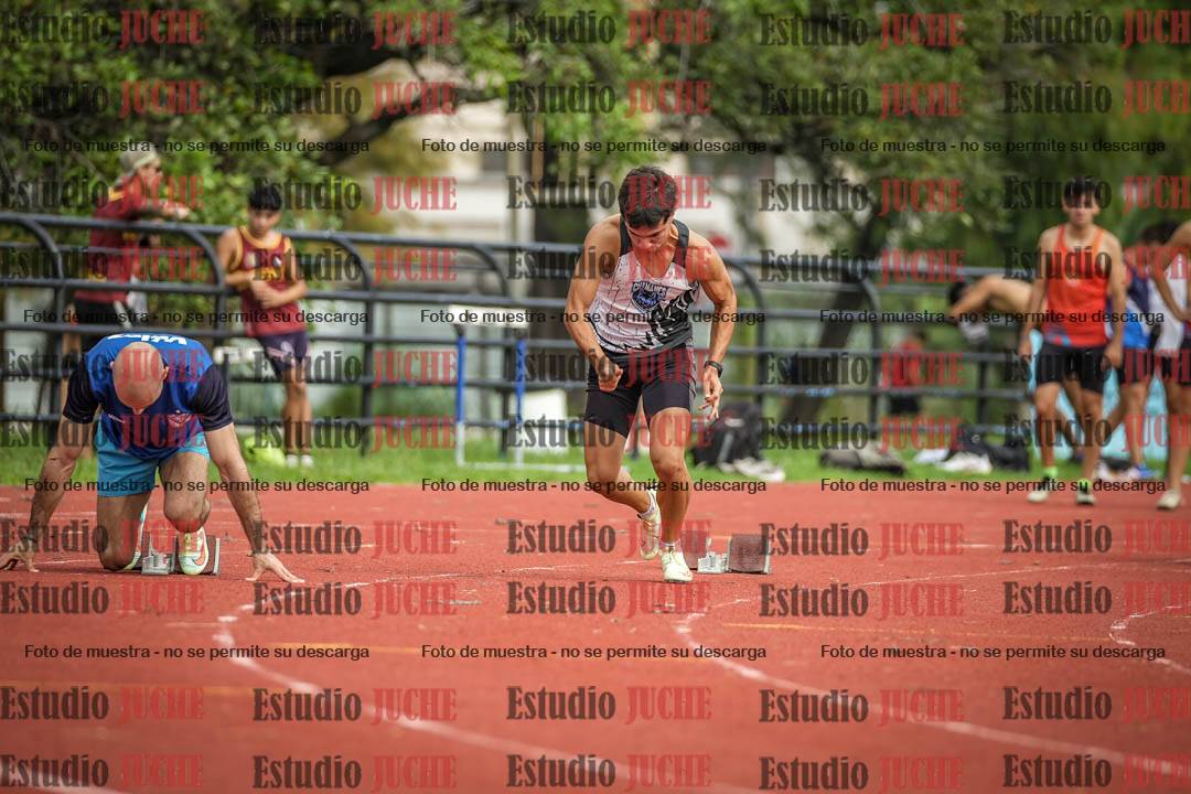 Fotos de los 200 m llanos de varones