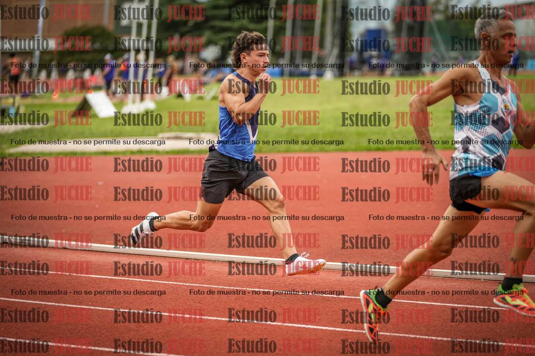 Fotos de los 400 m llanos de varones