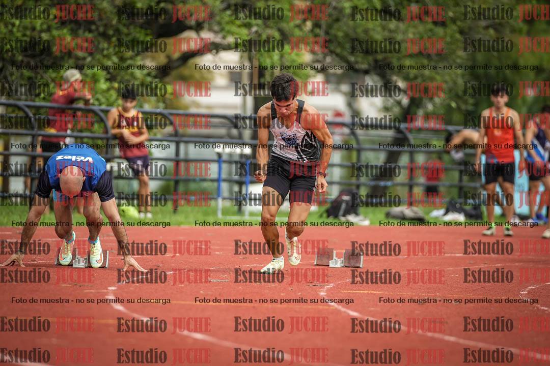 Fotos de los 200 m llanos de varones