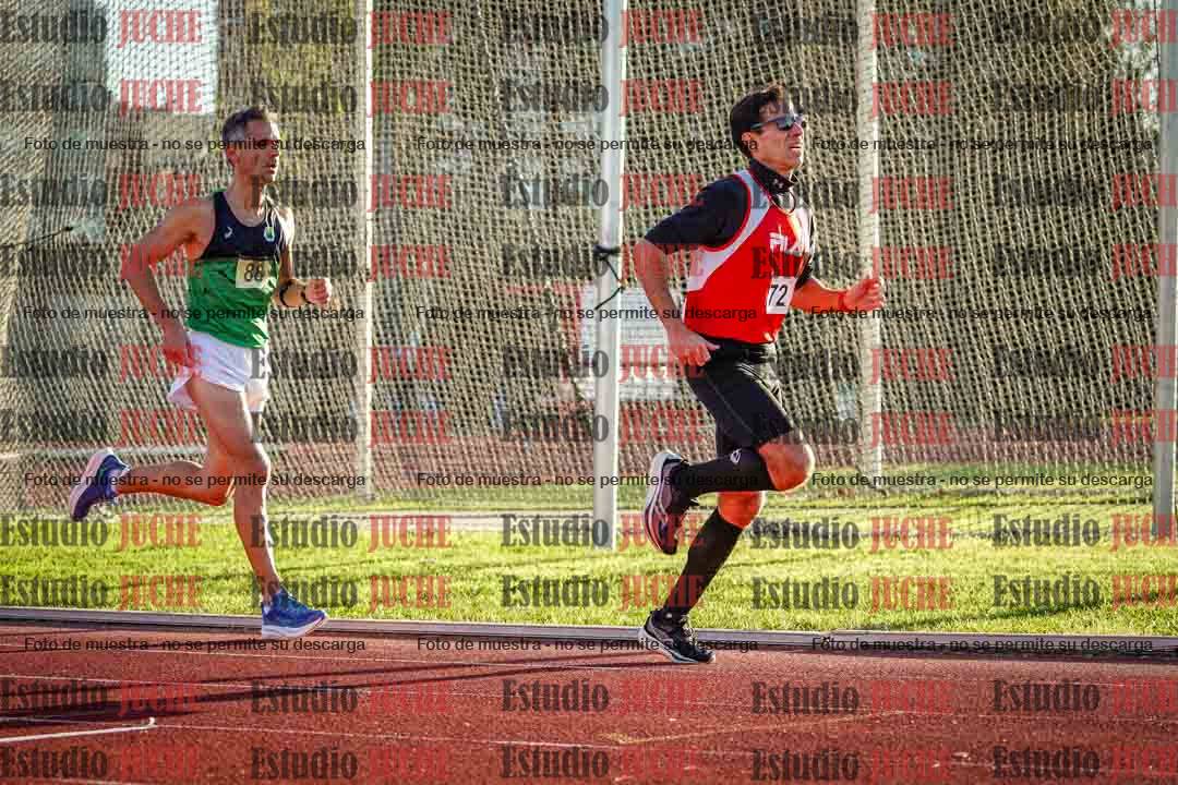 Fotos de los 3000 m llanos de varones