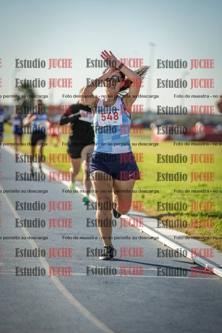 Fotos de los 1500 m llanos de mujeres