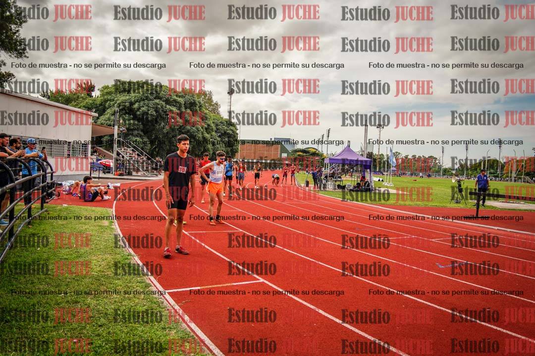 Fotos de los 800 m de varones