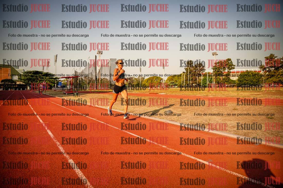 Fotos de los 5000 m llanos de mujeres y varones