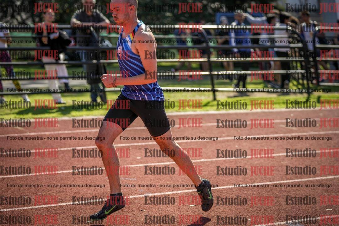 Fotos de los 400 m llanos de varones