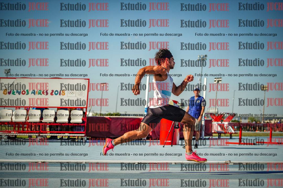 Fotos de los 400 m llanos de varones