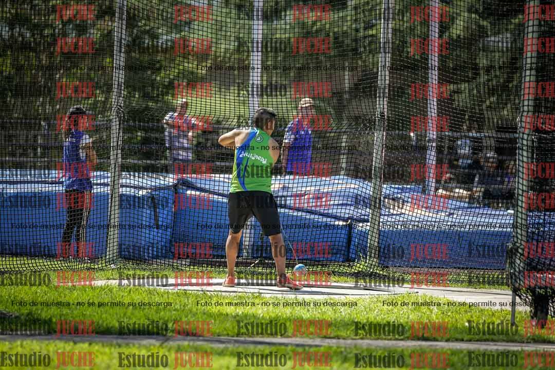 Fotos del lanzamiento de martillo de varones