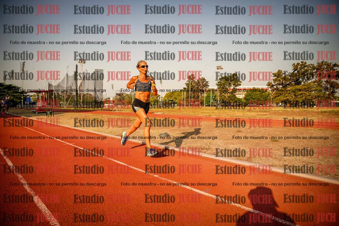 Fotos de los 5000 m llanos de mujeres y varones