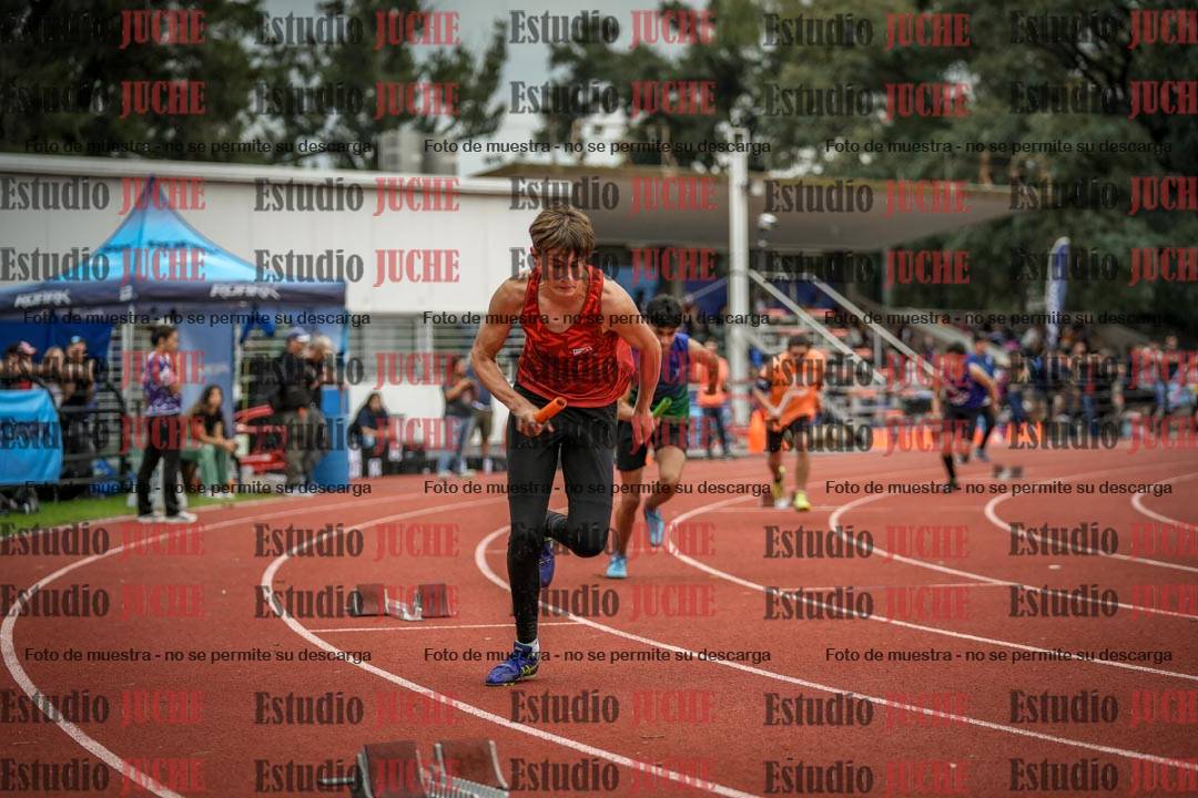 Fotos de las Postas 4x100 m de varones