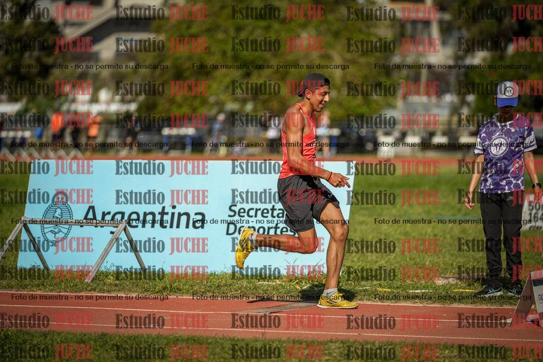 Fotos del salto triple de varones