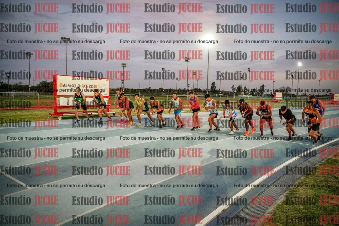 Fotos de los 3000 m llanos de varones