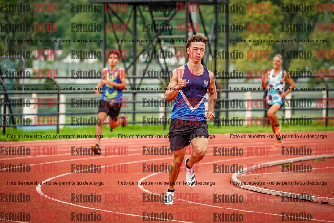 Fotos de los 400 m llanos de varones