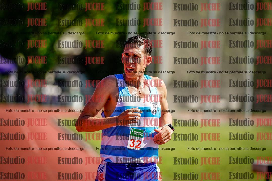 Fotos de los 5000 m llanos de mujeres y varones