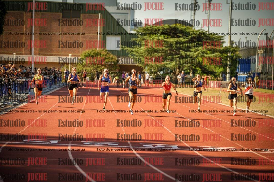 Fotos de los 100 m llanos de mujeres - FINAL U20