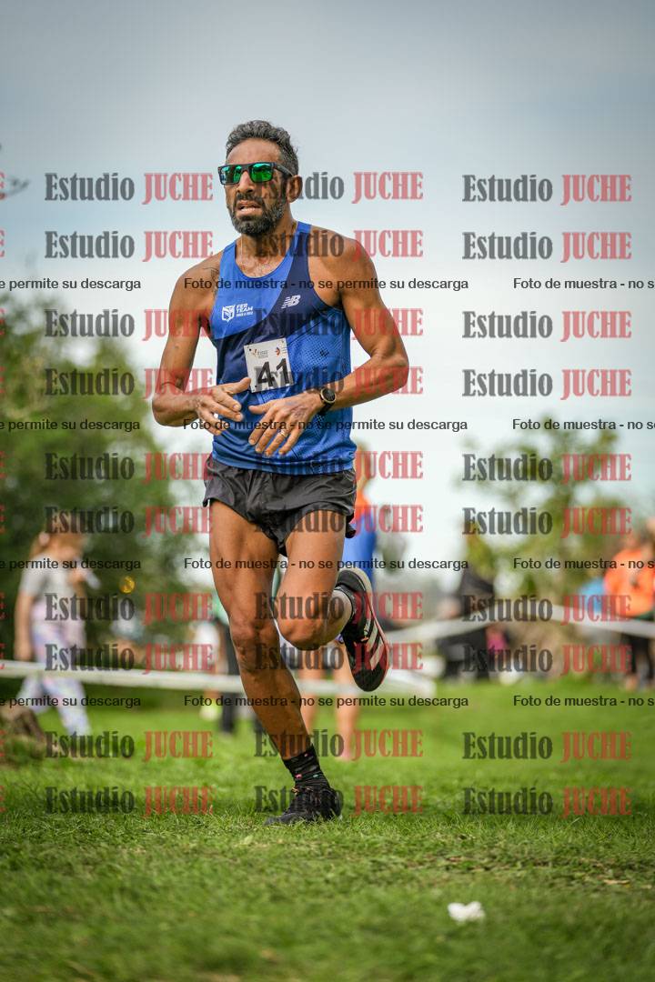 Fotos de la llegada del cross de 8000 m