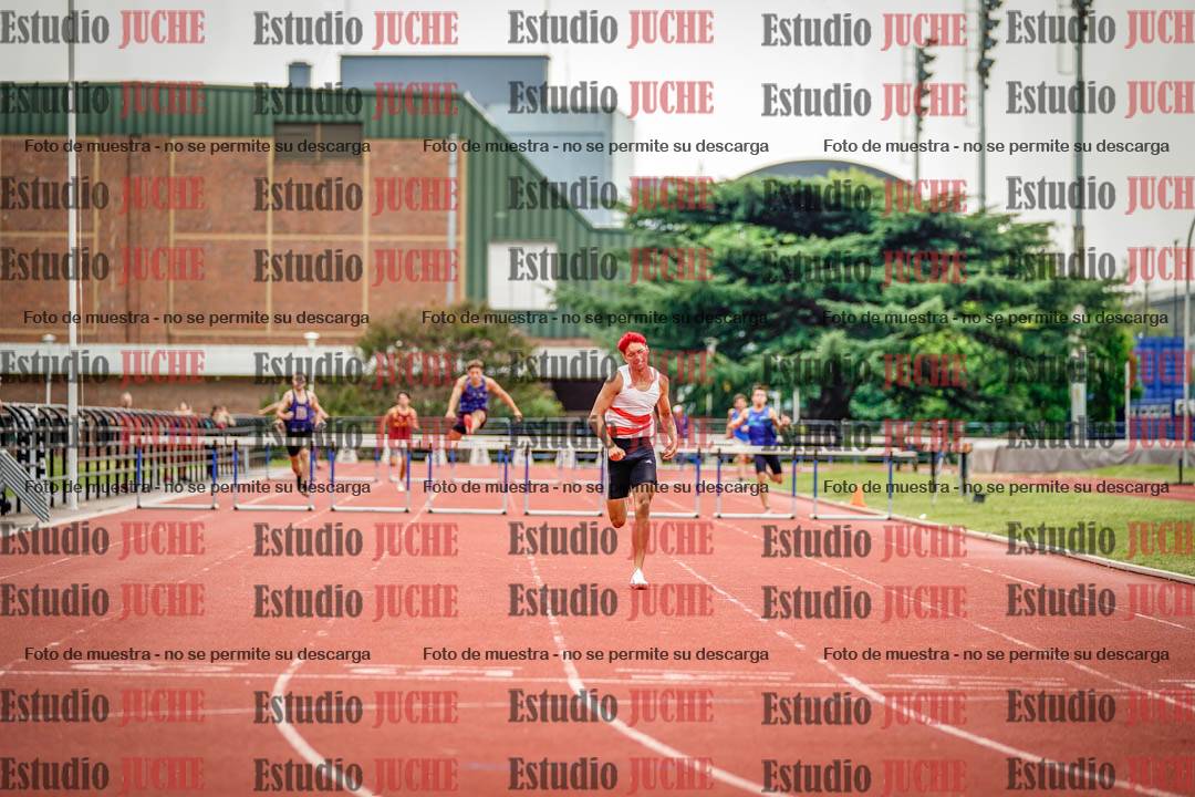 Fotos de los 400 m con vallas de varones