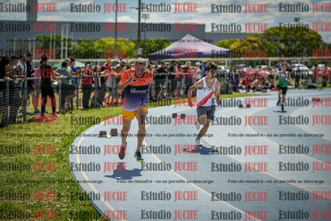 Fotos de los 400 m llanos de varones