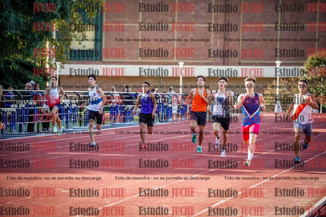 Fotos de los 400 m llanos de varones