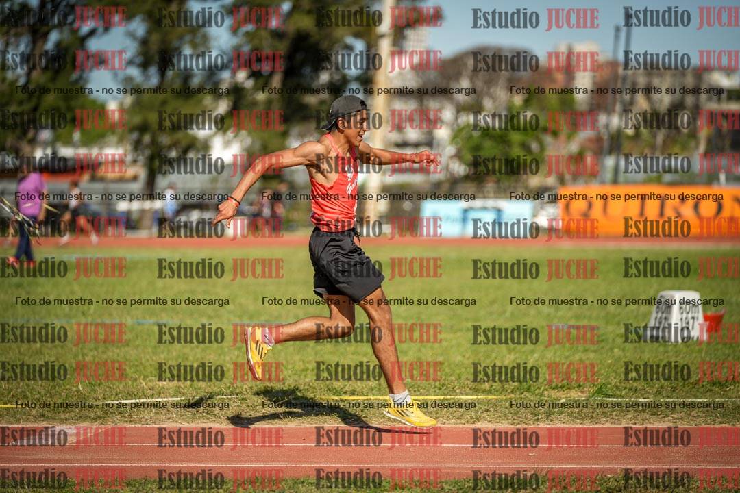 Fotos del salto triple de varones