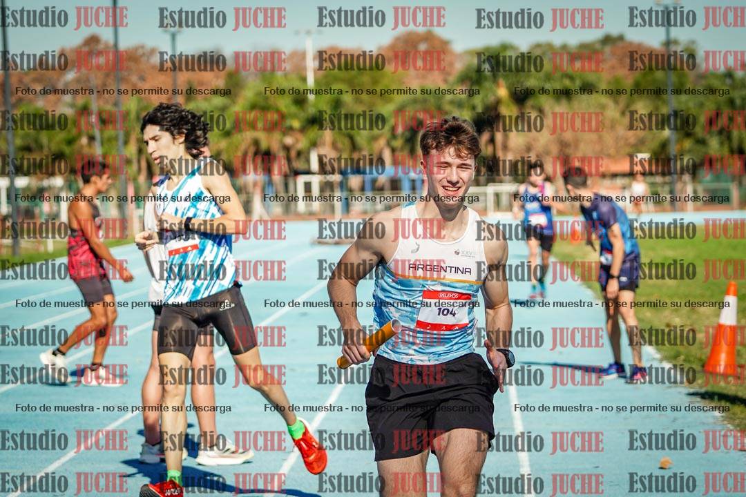 Fotos durante los relevos
