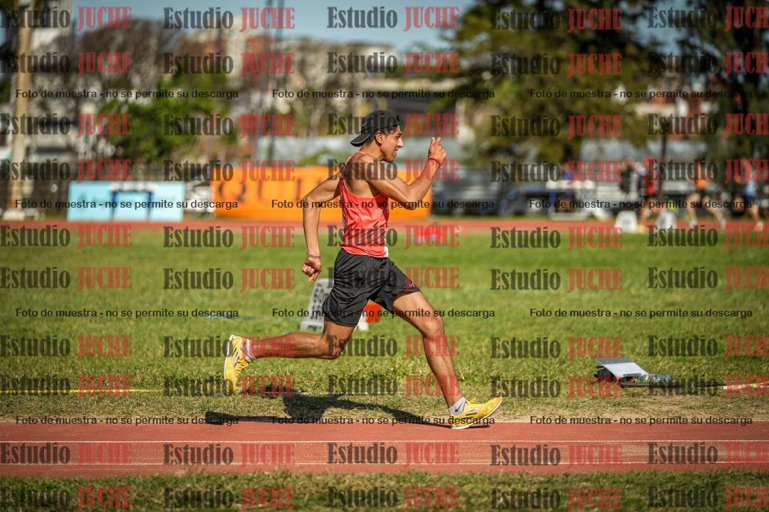 Fotos del salto triple de varones