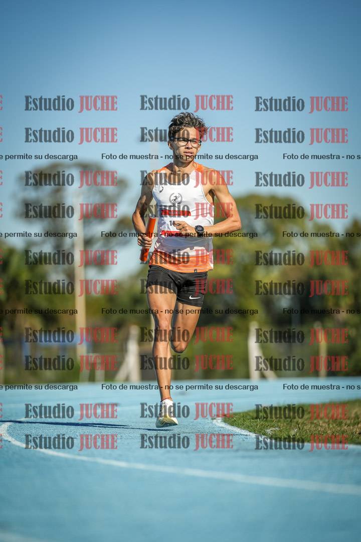 Fotos durante los relevos