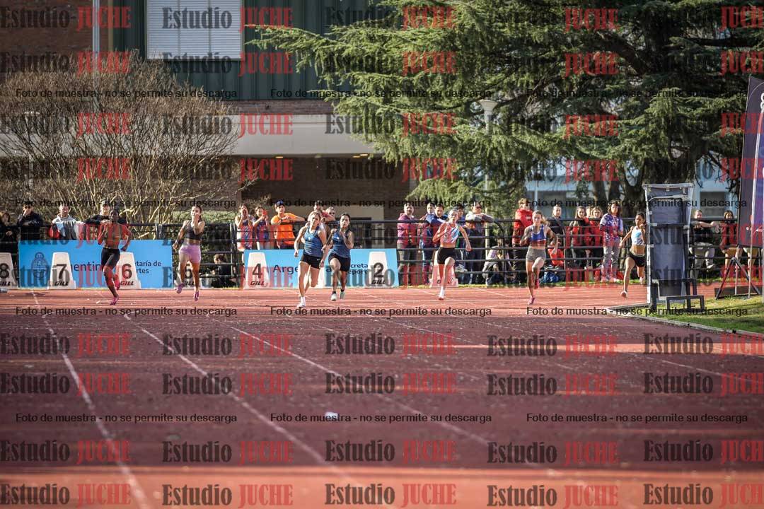 Fotos de los 200 m llanos de mujeres - FINAL