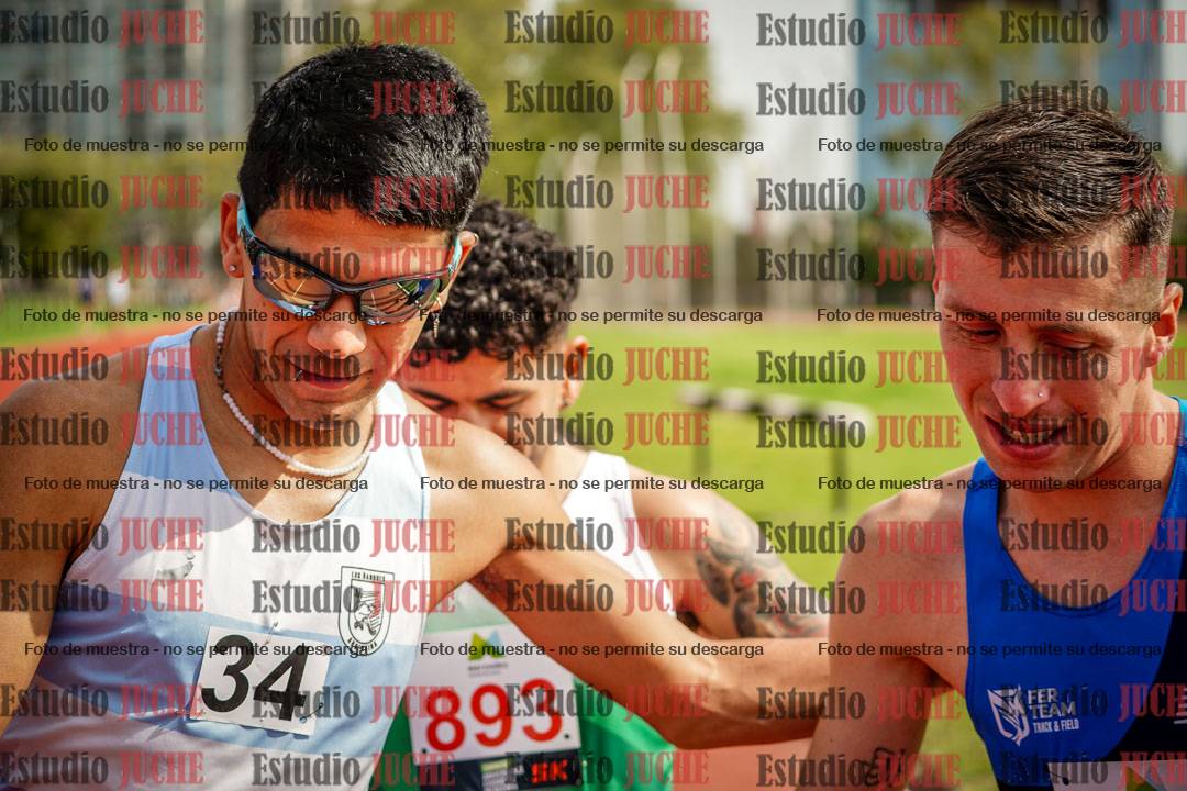 Fotos de los 3000 m llanos de varones