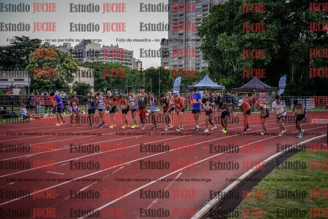 Fotos de los 1500 m llanos de varones