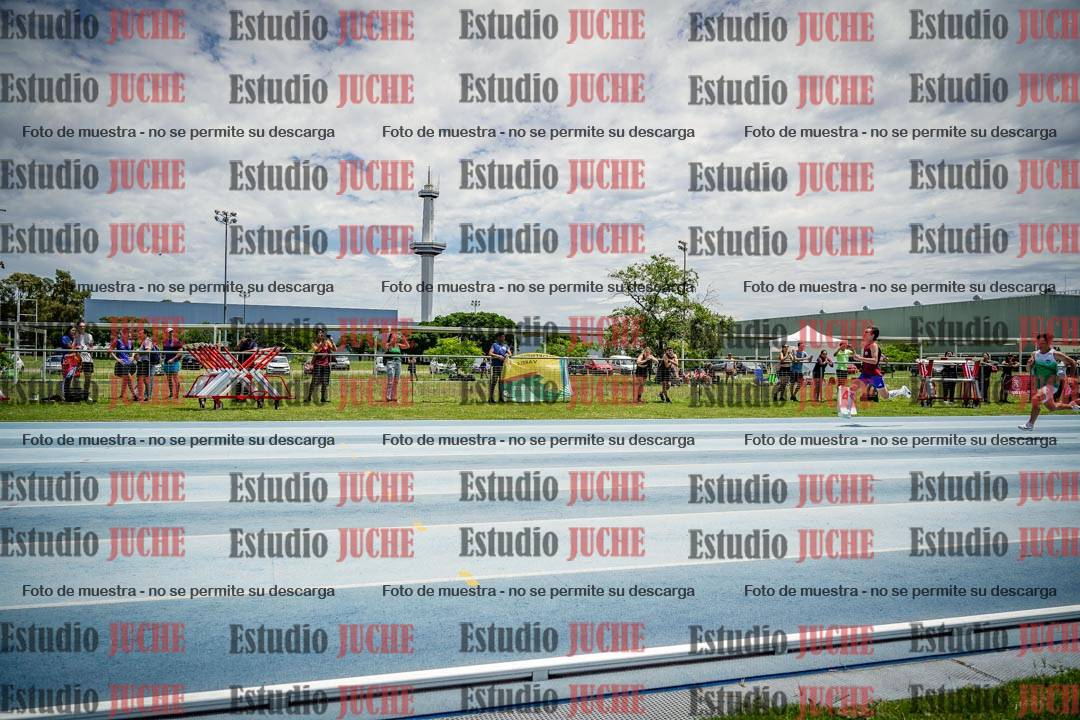 Fotos de los 100 m llanos de varones