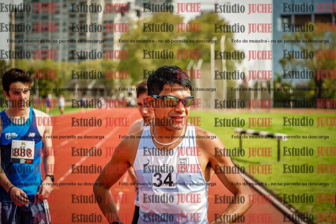 Fotos de los 3000 m llanos de varones