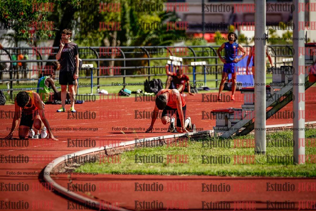 Fotos de los 200 m llanos de varones
