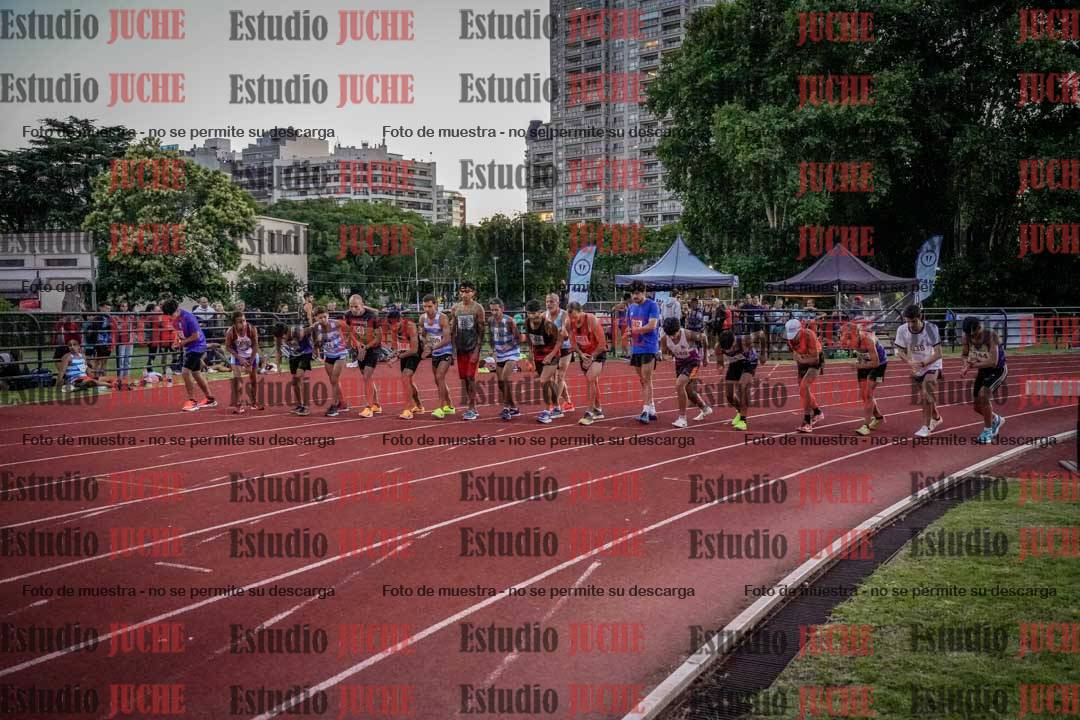 Fotos de los 1500 m llanos de varones