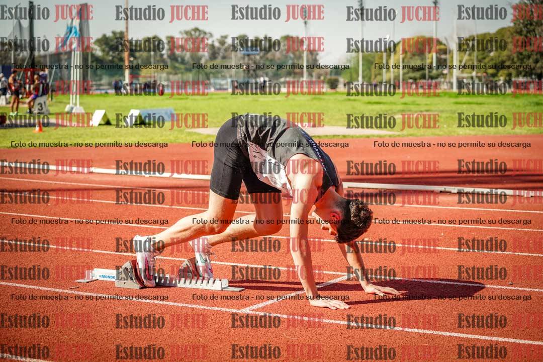 Fotos de los 400 m llanos de varones