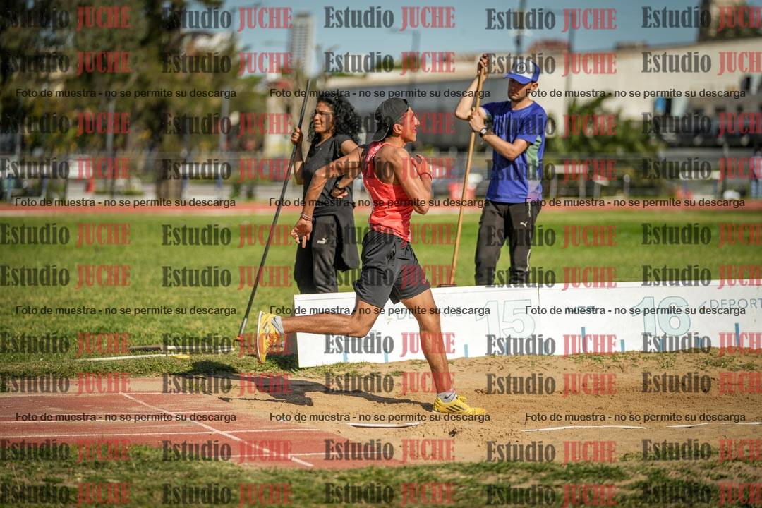 Fotos del salto triple de varones