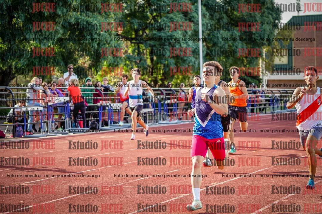 Fotos de los 400 m llanos de varones